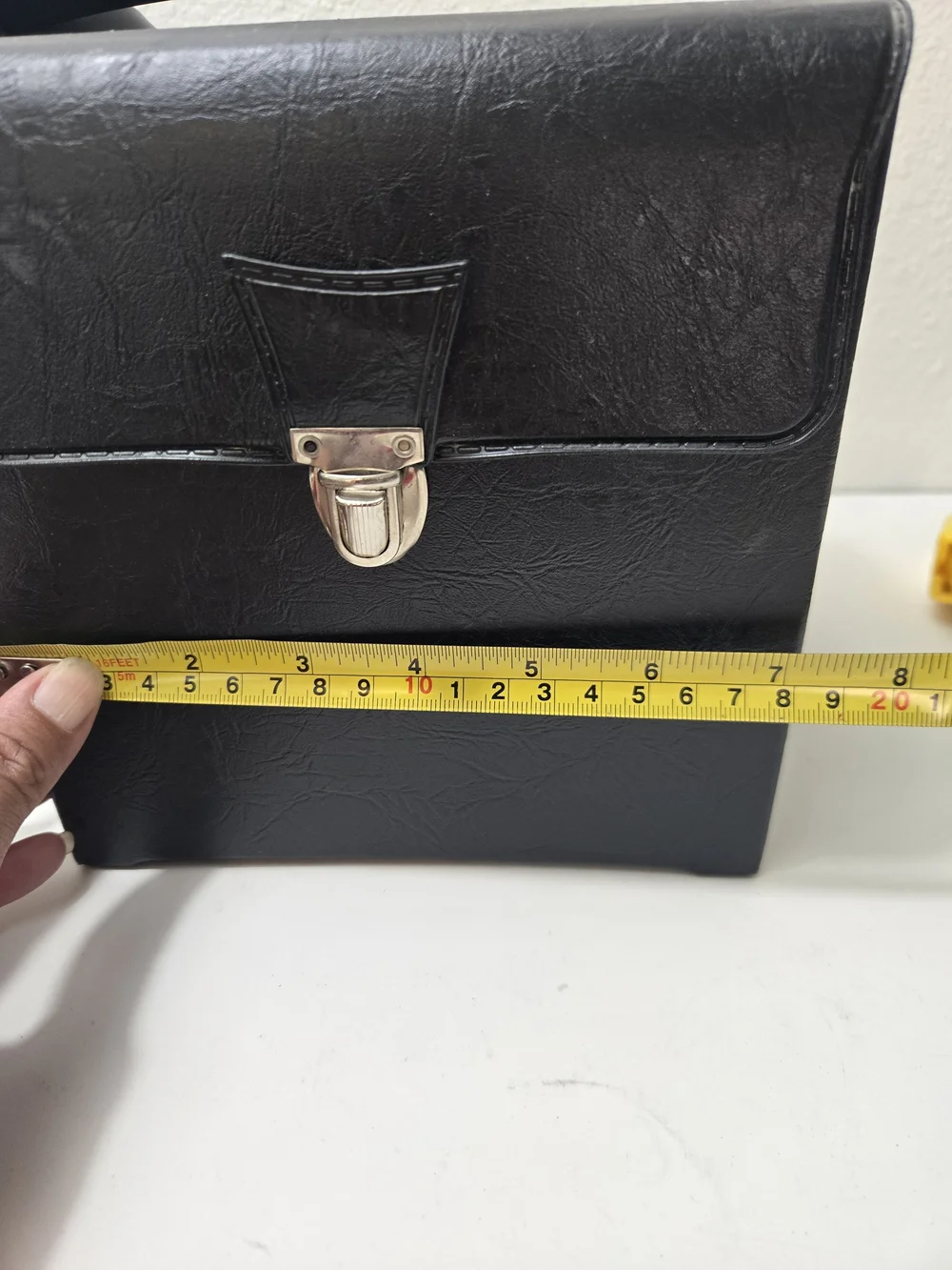 Vintage Hard Shell Carryibg Case - Black Leather Crossbody Camera Bag